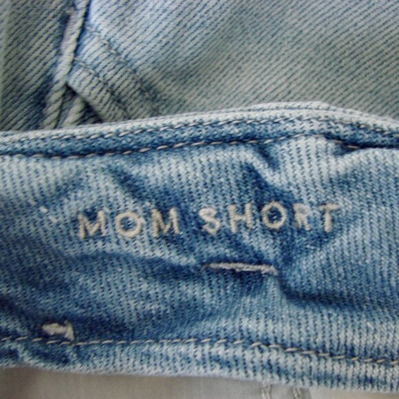 Denim Mom Shorts Paperbag High Waist Pleats Light Wash American Eagle Size 00 - Picture 5 of 16